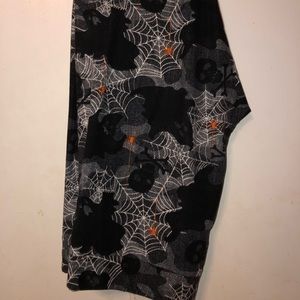 XXL Halloween spiderweb leggings